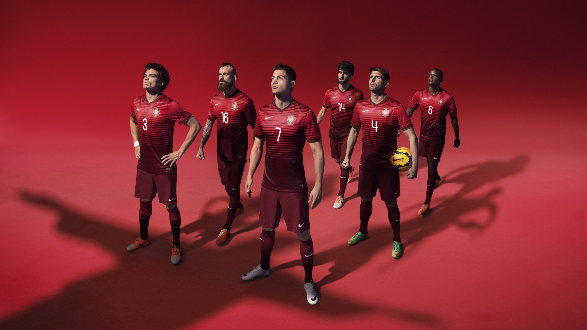 34岁老将闪耀英超赛场,时隔7年后有望再次重返国家队,英超老乡